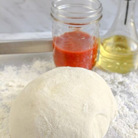 Bread Machine Pizza Dough - BBQing with the Nolands Pizza Dough Recipe Bread Machine, Bread Machine Pizza Dough Recipe, Pizza Dough Bread Machine, Pizza Crust Recipes, Bread Machine Pizza Dough, Recipe Bread Machine, Pizza Dough Bread, Hidden Vegetable Recipes, Easy Bread Machine Recipes