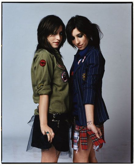 The Veronicas. I love their style. Lisa Origliasso, The Veronicas, Leave Me Alone, Music Publishing, Skirt Outfits, Music Artists, Military Jacket, Celebrity Style, Rain Jacket