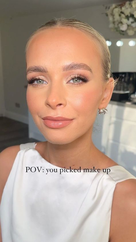 Morning Makeup Look Wedding, Hens Makeup Looks, Glory Bridal Makeup, Wedding Day Makeup Fair Skin, Angelic Wedding Makeup, Pinky Glowy Bridal Makeup, Wedding Makeup Inspo Brides, Pink Wedding Makeup Looks, Champagne Bridal Makeup