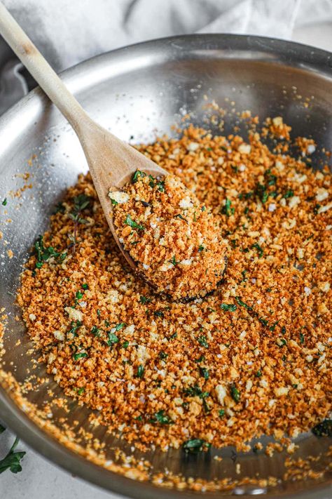 Pangrattato (Crispy Breadcrumbs) add the perfect crunch to pasta, salads, soups and more in under 5 minutes. Just add the breadcrumbs to a pan, toast, customize with your favorite herbs and mix-ins, then enjoy! Breadcrumb Seasoning, Pangrattato Recipe, Breadcrumb Recipe, Toasted Bread Crumbs, Breadcrumbs Recipe, Crunchy Toppings, Bread Crumbs Recipe, Italian Breadcrumbs, Salad Toppers