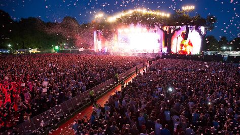 british summer time, arcade fire Bst Hyde Park, Arcade Fire, Festivals Around The World, British Summer, Vinyl Cd, Celebrity Travel, Outdoor Venues, Billy Joel, Post Malone