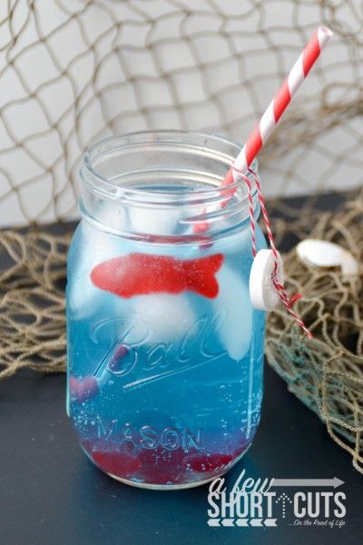 Make this Copycat Sonic Ocean Water Drink for the kids! So much fun to dress it up for a party or just because!  Such a simple Summer recipe. Ocean Water Recipe, Ocean Water Drink, Fun Kids Drinks, Sonic Ocean Water, Shark Week Party, Fun Summer Drinks, Kid Drinks, Water Drink, Shark Party