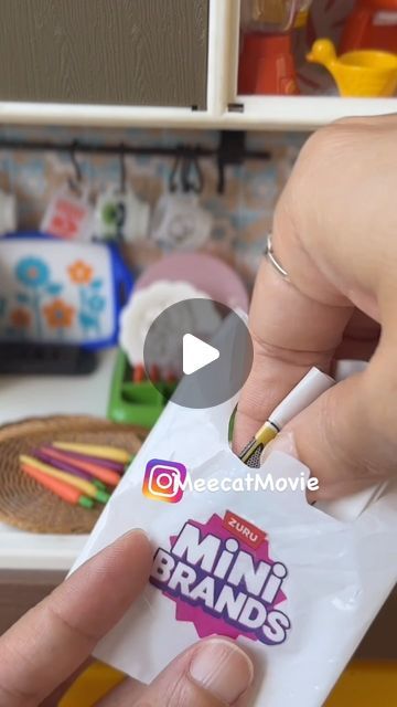 Mi Le on Instagram: "ASMR Organize with me: MiniBrands canned food vs Miniverse fresh food. Oh well! I love them BOTH 🥰
#miniature #minikitchen #tinykitchen #minifood #asmrorganize #minibrands #miniverse" How To Make Miniature Food, Mini Toys Miniatures, Organize With Me, Mini Kitchen, Oh Well, Tiny Kitchen, Mini Foods, Canned Food, Miniature Food