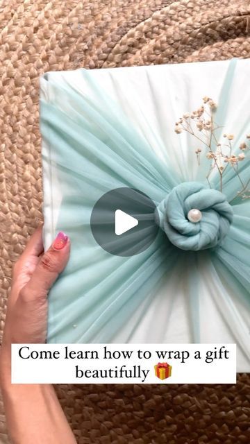 Different Gift Packing Ideas, Birthday Present Packaging Ideas, How To Wrap A Box With Fabric, Bedsheet Gift Packing Ideas, Gift Wrapping Ideas With Fabric, Gift Wrapping With Net Cloth, Wrapping A Pillow As A Gift, Gift Boxes Diy Ideas, Japanese Gift Wrapping Fabric