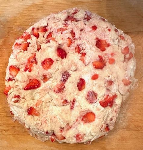 Easy Strawberry Ricotta Scones - A Scottish Treat - La Bella Vita Cucina Ricotta Scones, Strawberry Ricotta, Rhubarb Scones, Vegetarian Italian Recipes, Trip To Scotland, Vegetarian Italian, Sweet Pastry, Sugar Sprinkles, Easy Strawberry