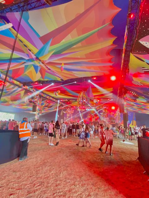 Indoor Festival, Elrow Festival, Music Festival Entrance, Music Festival Activation, Music Festival Camping Aesthetic, Music Festival Campsite, Edm Music, Coachella Valley Music And Arts Festival, Like A Boss