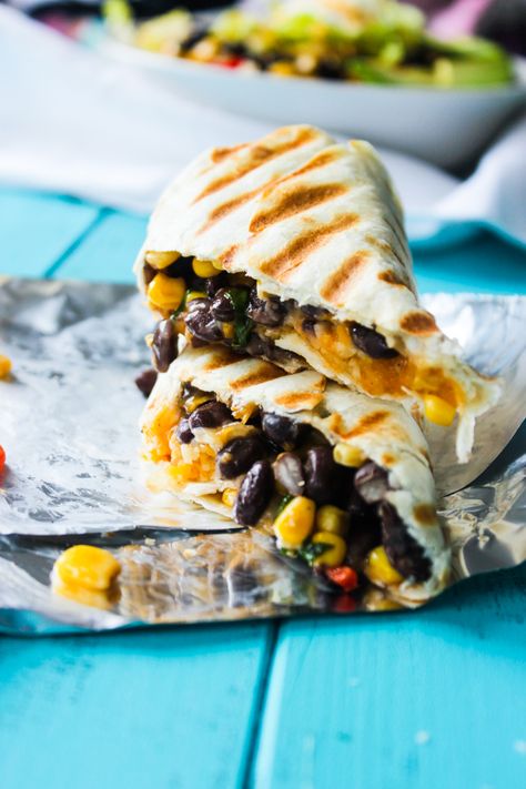 Corn Burritos, Pregnant Meals, 400 Calorie Lunches, Crispy Black Bean, Black Bean And Rice, Bean And Rice, 400 Calorie Meals, Low Calorie Lunches, Bean Burritos