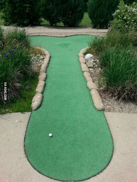 This putt-putt hole was pretty hard Outdoor Mini Golf, Golf Card Game, Dubai Golf, Kenosha Wisconsin, Miniature Golf Course, Golf Green, Mini Golf Course, Miniature Golf, Best Golf Courses