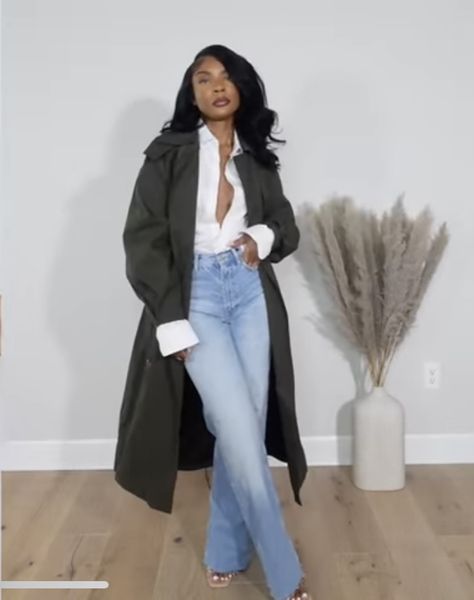 Chic Monochromatic Outfit, Housewarming Outfit Ideas Fall, Body On Dress With Cardigan, Graduation Outfits Winter, Sweater And Trench Coat Outfit, Networking Event Outfit Black Woman, Luxury Winter Outfits Black Women, Flare Jeans Heels Outfit, Outfit With Boots And Jeans