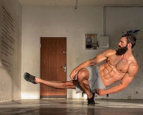 Roye Goldschmidt’s Instagram profile post: “Version 2020 #royegold #movementisrael #idoportal #movementil #movementculture @movement.il” Ido Portal, Human Muscular System, Bodybuilding Pictures, Morning Yoga Routine, Man Anatomy, Tai Chi Chuan, Athletic Body, Fitness Inspiration Body, Yoga Routine