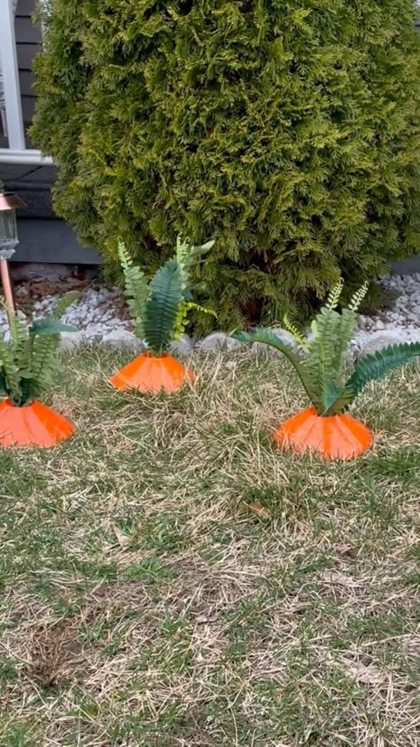 Carrot patch 🥕 in 2022 | Easter crafts, Dollar tree crafts, Easy easter decorations Easter Outdoor, Carrot Patch, Easter Event, Easter Hunt, Tafel Decor, Easter Craft Decorations, Easy Easter Decorations, Spring Easter Crafts, Easter Bunny Crafts