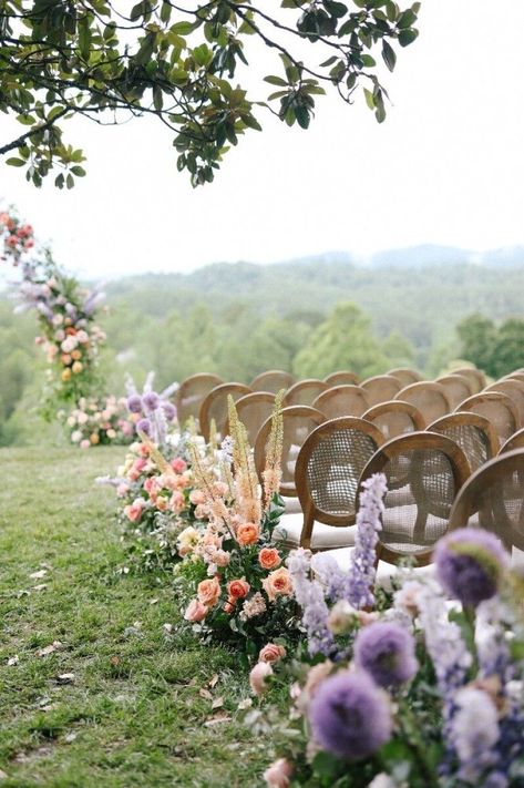 Romantic Wedding Aisle Decorations, Muted Color Wedding Flowers, White Garden Bridal Bouquet, Spring Wedding Mountains, Spring Mountain Wedding Ideas, Mountain Garden Wedding, Pastel Aisle Flowers, Pastel Garden Party Wedding, Wildflower Mountain Wedding