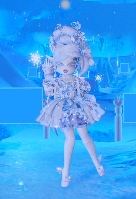 Nature Vs Ice Fairy Royale High Outfits, Water Fairy Outfit Royal High, Fairy Royale High Outfits, Royale High Fire Fairy Outfit, Magical Element Royale High, Royale High Light Fairy Outfit, Disco Dancer Royale High Outfit, Royale High Ice Fairy Outfit, Royale High Fairy Outfit