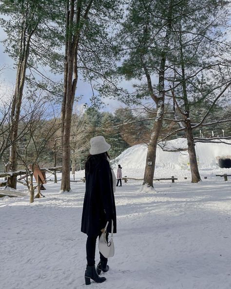 Nami Island Winter Outfit, Nami Island Winter, Nami Island Korea, Korea Winter, Nami Island, Korean Winter, Ootd Winter, Winter Outfit Ideas, Winter Outfit