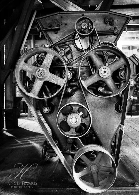 Mechanical Photography, Machinery Photography, Machinery Reference, Steampunk Door, Galactik Football, Machine Reference, Machine Photography, Steampunk Scrapbook, Mecha Reference