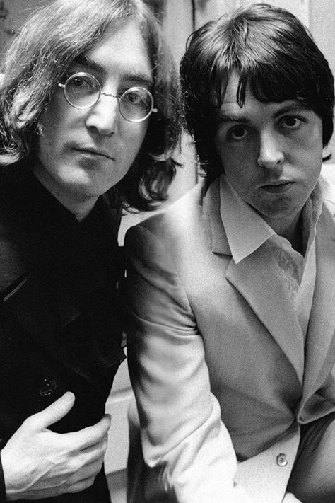 John Lennon Paul Mccartney, Rock & Roll, Not Musik, Lennon And Mccartney, Beatles Music, Beatles Photos, Beatles Pictures, Beatles John, Musica Rock