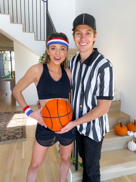 Put me in coach! 🏀 Can’t wait to show Stella her first Halloween costume one day.🤰🏼 Today is sports day for us! We love watching Texas beat OU. 😜🏈Also Jordan’s parents brought over BBQ so mama (and Stella) are happy girls. Funny Pregnant Halloween Costumes, Pregnant Couple Halloween Costumes, Scooby Doo Dress, Mom Halloween Costumes, Maternity Couple, Mom Costumes, First Halloween Costumes, Pregnancy Costumes, Pregnant Halloween Costumes