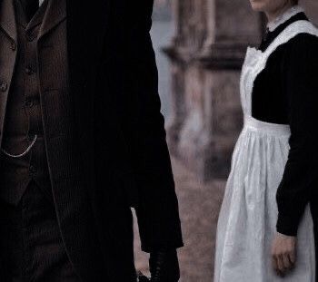 King And Servant Aesthetic, Victorian Servant Aesthetic, Maid Aesthetic Dark, Sophie Beckett Aesthetic, An Offer From A Gentleman Aesthetic, Duel Aesthetic, Servant Aesthetic, Belladonna Adalyn Grace, Signa Farrow