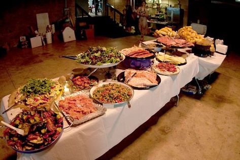 This couple did DIY food!! Make your own sandwich bar - genius. Ideas Para Catering, Wedding Food Buffet, Sandwich Buffet, Reception Buffet, Buffet Wedding Reception, Diy Wedding Food, Wedding Buffet Food, Wedding Food Menu, Roast Beef Sandwich