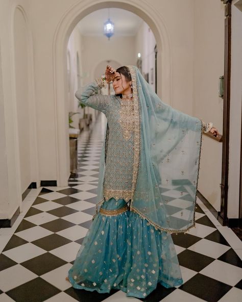 Light Blue Sharara, Mehendi Ceremony Outfits, Pakistani Wedding Guest, Blue Sharara Suit, Simple Mehndi Dresses, Blue Sharara, Nikkah Outfit, Mehendi Ceremony, Mehendi Outfits