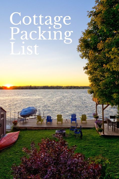 A must-have cottage packing list that is good all year round and covers everything from kitchen gear, entertainment, clothes, cleaning kit, first aid, food, tech, and more! #cottage #getaway #wanderlust Packing For The Cottage, Cottage Weekend Packing List, Cottage Packing List, Weekend Packing List Summer, Beach Weekend Packing, Cottage Essentials, Packing List Kids, Weekend Packing List, Cottage Getaway