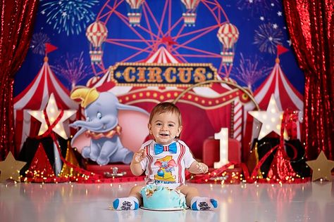 Tent Photography, Circus 1st Birthdays, Circus Birthday Party Theme, Circus Cake, Circus Birthday Party, White Panel, Smash Cake Photoshoot, Carnival Themes, Circus Birthday