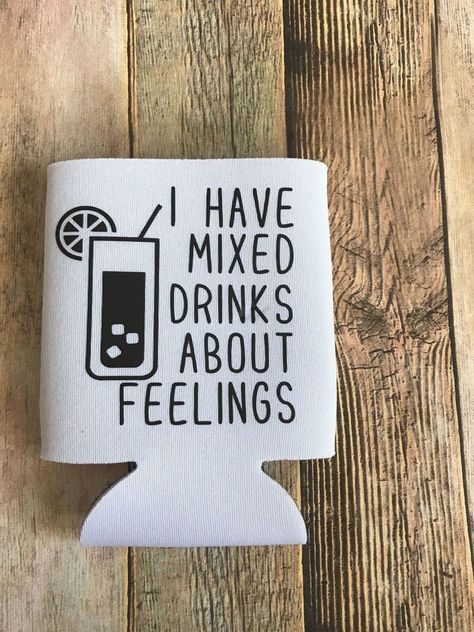 Koozie Gift Ideas, Beer Cuzzi Ideas, Drinking Koozies Funny, Funny Koozie Ideas, Cricut Can Koozie Ideas, Drink Koozie Sayings, Funny Can Koozies, Beer Koozie Ideas, Cricut Koozie Ideas