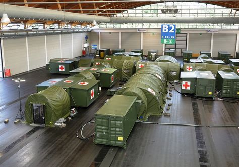 Rheinmetall has supplied Ukraine with a mobile field hospital. Just one year ago, in September 2022, the German ministry of ... Field Medic, Field Hospital, People's Liberation Army, China Russia, Diagnostic Imaging, Tactical Training, Medical Background, Sibu, Chinese People