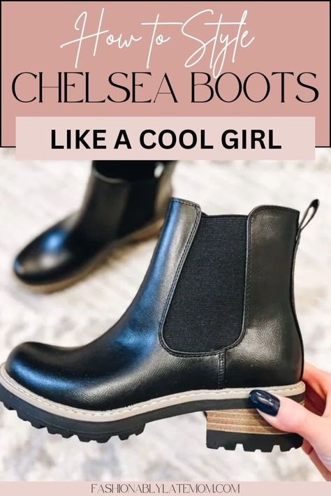 Looking for stylish Fall Outfits With Chelsea Boots? This style guide offers outfit ideas that perfectly pair these classic Women's Shoes with cozy knits, tailored pants, and dresses. Discover how to create a Women's Autumn Outfit that combines comfort and sophistication, making you look effortlessly fashionable. Style Chelsea Boots Women, How To Wear Chelsea Boots Women, Outfits With Chelsea Boots, Styling Chelsea Boots Women, Trendy Fall Shoes, Chelsea Boots Outfit Women, Styling Chunky Boots, How To Style Chelsea Boots, Chelsea Boot Outfits Women