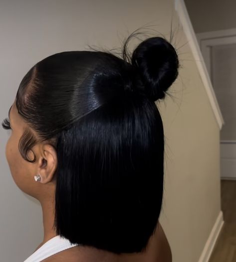 Crazy Hair Day Styles, Pressed Natural Hair, Best Short Hairstyles, Silk Press Natural Hair, Weave Ponytail Hairstyles, Sleek Ponytail Hairstyles, Quick Natural Hair Styles, Crazy Hair Day, Short Straight Hair