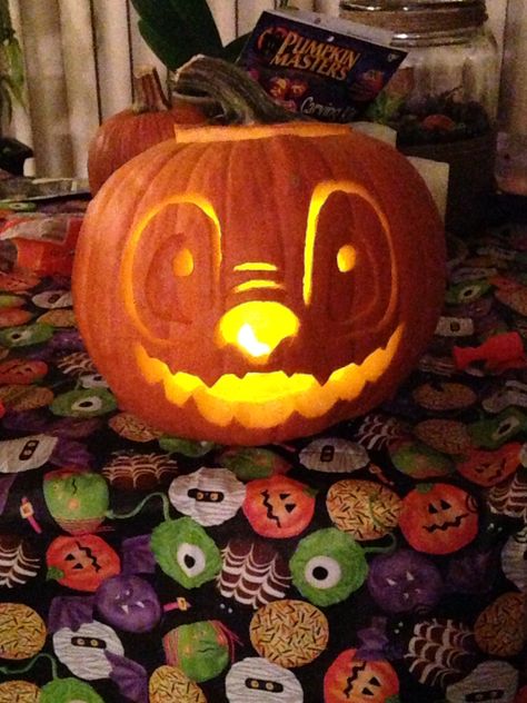 Stitch pumpkin #ohana Pumpkin Carving Ideas Stitch Easy, Easy Stitch Pumpkin Carving, Stitch Carved Pumpkin, Lilo And Stitch Pumpkin Carving, Pumpkin Carving Stitch, Stitch Pumpkin Carving Ideas, Stitch Pumpkin Carving Template, Pumpkin Carving Ideas Stitch, Lilo And Stitch Pumpkin