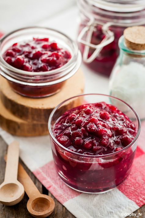 Homemade Cranberry Orange Sauce Recipe Thanksgiving Paleo, Cranberry Chutney Recipe, Cranberry Orange Relish, Low Carb Pumpkin Pie, Cranberry Orange Sauce, Keto Holiday Recipes, Homemade Chipotle, Low Carb Holiday, Leftover Cranberry Sauce