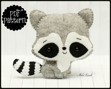 Cute raccoon (PDF Pattern) Cute Raccoon, Felt Patterns, Sewing Toys, Felt Dolls, Felt Diy, Felt Toys, Felt Fabric, Felt Art, Felt Ornaments