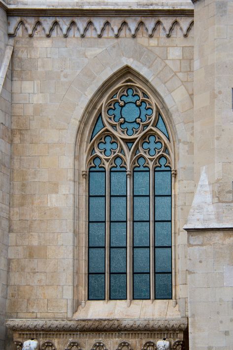 Gothic Architectural Elements, Gothic Windows Architecture, Gothic Architecture Elements, Painted Glass Windows, Antique Buildings, Architecture Simple, Architecture Elements, Painting On Glass Windows, Gothic Window