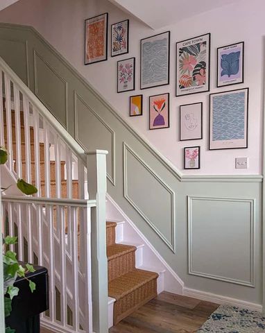 Stairway Half Wall Ideas, Staircase And Landing Ideas, Staircase With Pictures, Hallway Bannister Ideas, Narrow Stairway Ideas, Hallway Ideas Panelling, Hallway And Stairs Decor, Sage Staircase, Green Banister