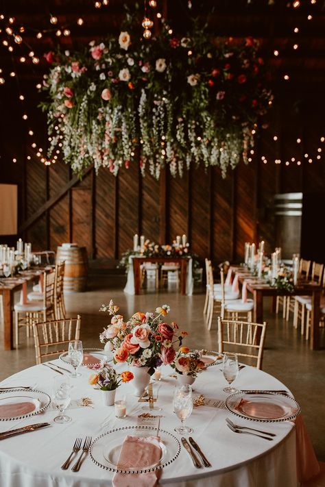 Vineyard Summer Wedding, Round And Farmhouse Table Wedding, Colorful Spring Wedding Centerpieces, Farm To Table Wedding Decor, Wedding Summer Decorations, Large Flower Centerpieces, Summer Vineyard Wedding Colors, Round Table Centerpieces Wedding Summer, Vineyard Wedding Table Decor