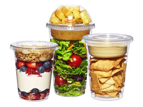 Mason Jar Salad Yogurt Parfait Cups, Roast Beef Sandwich, Parfait Cups, Resep Smoothie, Salads To Go, Sandwich Bar, Food Truck Design, Yogurt Parfait, Food Packaging Design