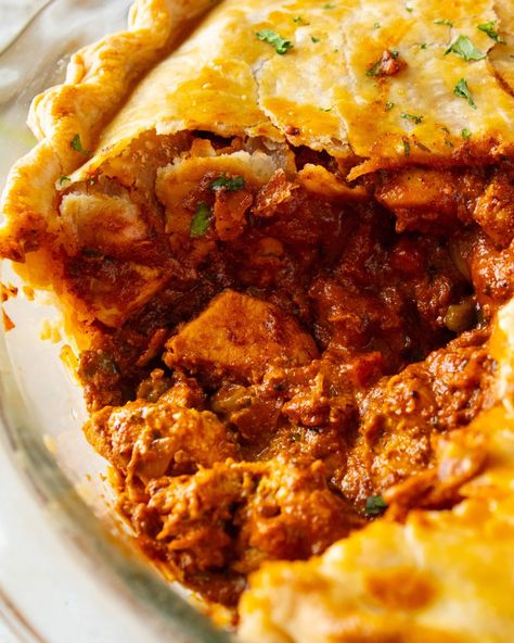 Butter Chicken Pot Pie - Olives & Lamb Spicy Chicken Pot Pie, Butter Chicken Pot Pie, Butter Chicken Pie Recipe, Chicken Pie Recipe, Buttery Pie Crust, Chicken Pie, Flaky Pie Crust, Pan Chicken, Boneless Skinless Chicken