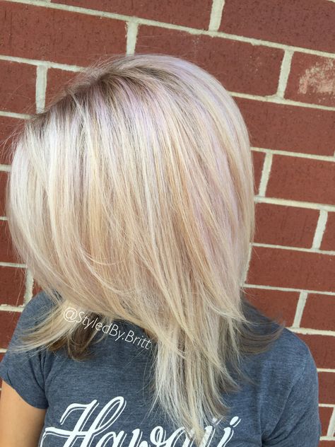 Purple Blonde, London Baby, Platinum Blonde, Hair Ideas, Beauty Tips, Girl Hairstyles, Makeup Looks, Beauty Hacks, Hair Makeup