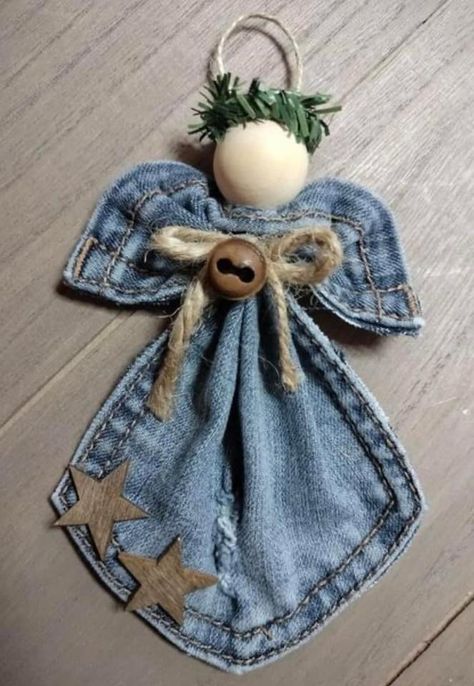 Angel Diy, Artisanats Denim, Tas Denim, Christmas Angel Crafts, Christmas Video, Jeans Pocket, Denim Crafts Diy, Easy Christmas Ornaments, Angel Crafts