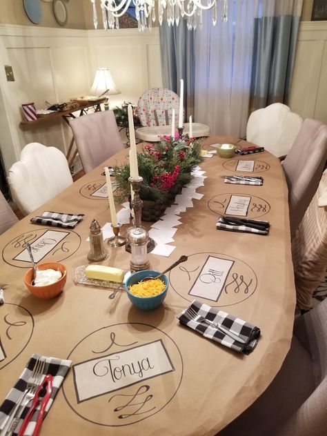 Brown Paper Dinner Table, Butcher Paper Tablecloth Party, Craft Paper Tablecloth, Kraft Paper Christmas Table, Butcher Paper Tablecloth Thanksgiving, Brown Craft Paper Tablescape, Butcher Paper Tablecloth, Thanksgiving Kraft Paper Table, Friendsgiving Table Setting Kraft Paper