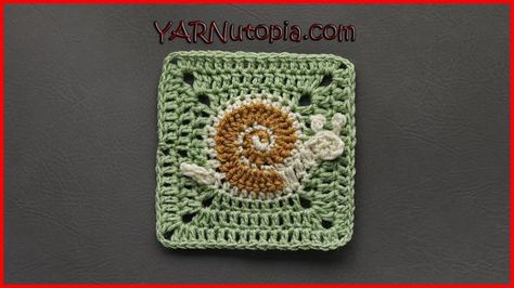 Bullion Snail Crochet Granny Square Free Pattern - YARNutopia Granny Square Häkelanleitung, Crochet Snail, Motifs Granny Square, Granny Square Projects, Granny Square Tutorial, Crochet Blocks, Crochet Simple, Animal Patterns, Creepy Crawlies