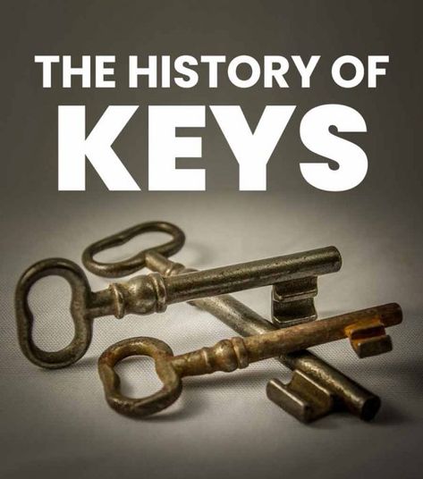 Types of Vintage Keys and How to Identify Them Old Skeleton Keys, What To Do With Old Keys Ideas Projects, Antique Keys Decor, Antique Skeleton Keys, Old Keys Repurpose, Old Keys Crafts Diy, Vintage Keys Decor, Diy Key Projects, Skeleton Key Crafts