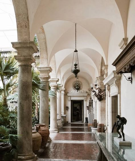 Italian Villa Interior, Mediterranean Revival Architecture, Vizcaya Museum And Gardens, Gardens Photography, Vizcaya Museum, Mediterranean Revival, Houses Design, Revival Architecture, Italian House