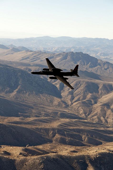 U-2 Dragon Lady U 2 Dragon Lady, Classic Honda Motorcycles, Skunk Works, Dragon Lady, Spy Plane, Reconnaissance Aircraft, Airplane Fighter, Human Rights Watch, Lockheed Martin