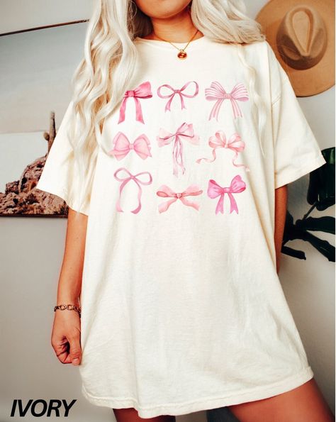 Pretty Tshirt, Pink Meme, Life Tricks, Cabin 10, Soft Girl Era, Coquette Shirt, Gifts Pink, Shirt Coquette, Preppy Shoes