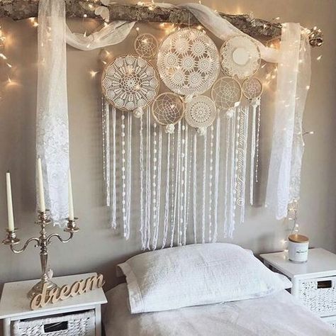 Hippie House, Dream Catcher Decor, Hippy Room, Bohemian Bedroom, Elegant Bedroom, Boho Dekor, Styl Boho, Boho Diy, Cool Apartments