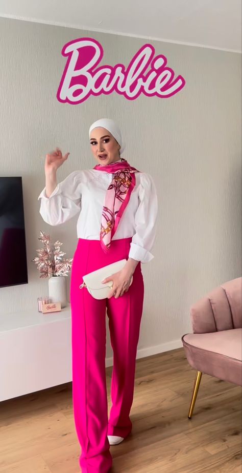 #fashion #style #barbie #trendy #elegant #fancy #hijab #hijabfashion #hijabstyle #hijaboutfit #hijabtutorial #pink #pinterest #ideas #instagram #inspiration Barbie Inspired Outfits Hijab, Barbie Hijab Outfit, Hot Pink Hijab Outfit, Hijab Outfit Ideas Summer Casual, Birthday Outfit Hijab, Outfit Fucsia, Pink Hijab Outfit, Hijab Barbie, Hijabi Barbie