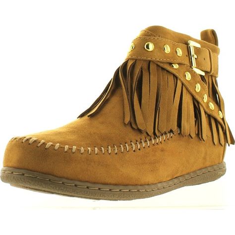 Soda Women's Dahlia Faux Suede Moccasin Fringe Wedge Ankle Booties (41665 IQD) ❤ liked on Polyvore featuring shoes, boots, ankle booties, white, wedge ankle booties, moccasin booties, white boots, wide flats and fringe moccasin booties Fringe Moccasins, Soda Shoes, Summer Boots, Suede Moccasins, Fringe Boots, White Boots, Wedge Boots, Moccasins, Ankle Booties