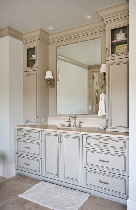 Right combo of drawers for girls baths  Bathroom Vanity Design. Classy and timeless Bathroom Vanity. #Vanity Makeover Kamar Mandi, Bathroom Vanity Designs, Best Bathroom Vanities, Timeless Bathroom, Large Bathroom, Small Bathroom Vanities, Bad Inspiration, Vanity Design, Small Bathrooms